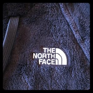 North Face fuzzy sweatshirt with hood. Wm’s Med